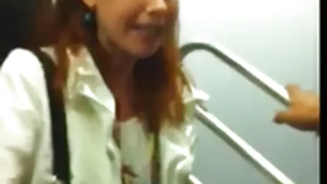 バーは少し雌犬のように離れてリッピング 女の子 エッチ な 無料 動画