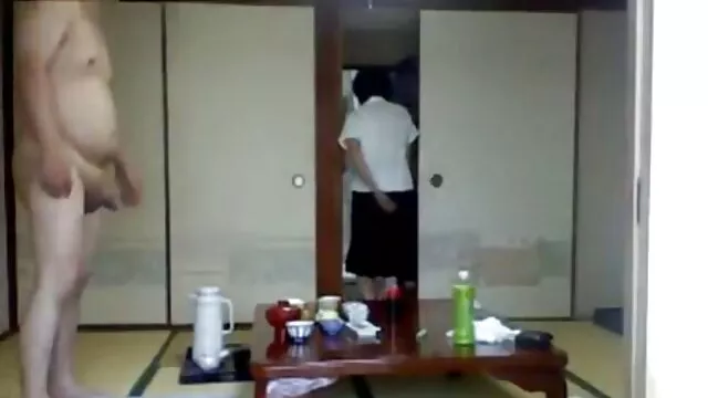 美しい女の子Goldie油を塗って、犯さ 女性 動画 エッチ